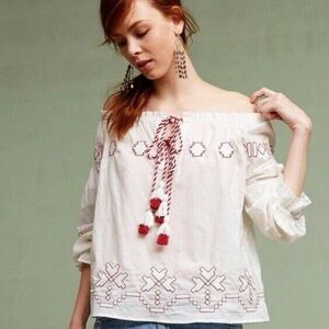 Anthropologie HARLYN Medium White 3/4 Sleeve Blouse Red Embroidery Tie Front